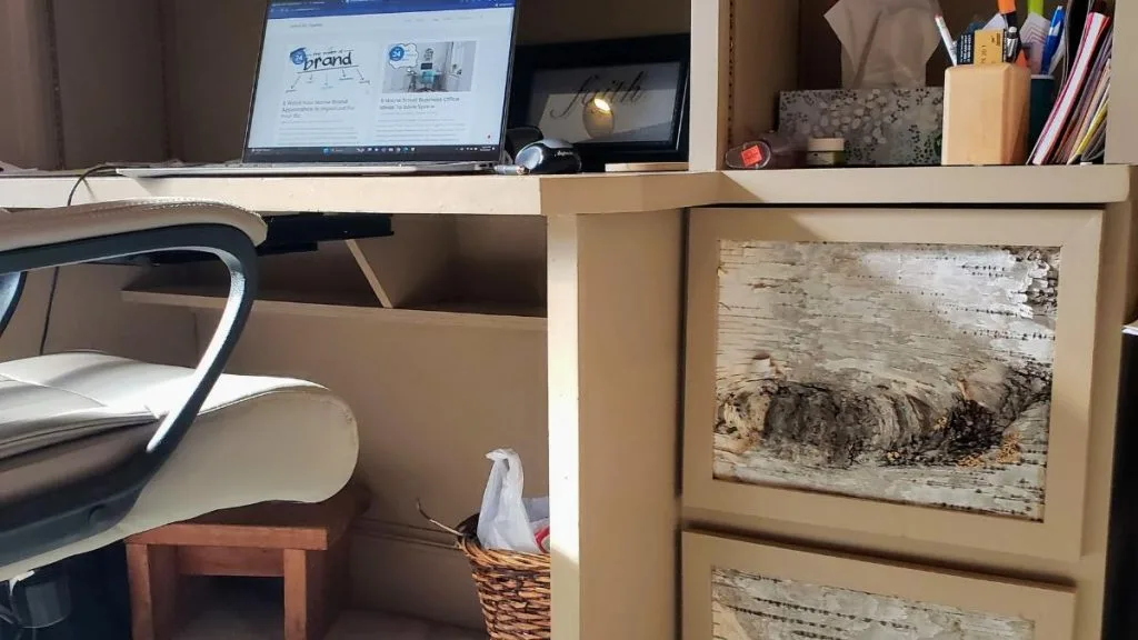 office desk with drawers